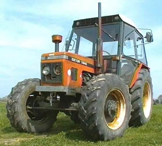 Annonce occasion, vente ou achat 'Tracteur Zetor 7245 4x4 70cv'