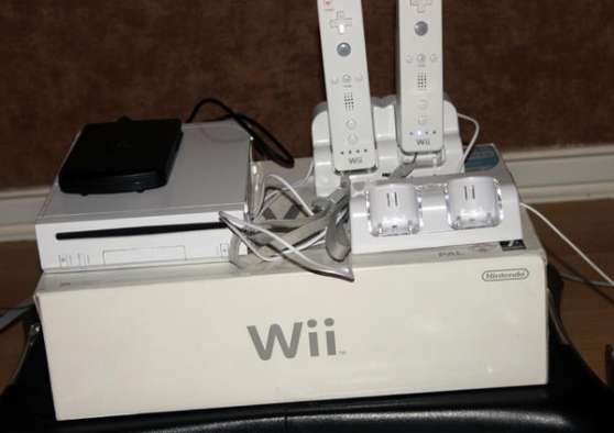 Annonce occasion, vente ou achat 'Wii + disque dur + balance + wii motion'