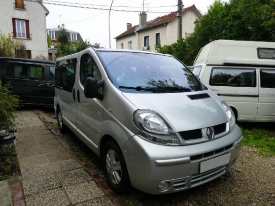 Annonce occasion, vente ou achat 'Renault Trafic 2.5 diesel Lit+Table'