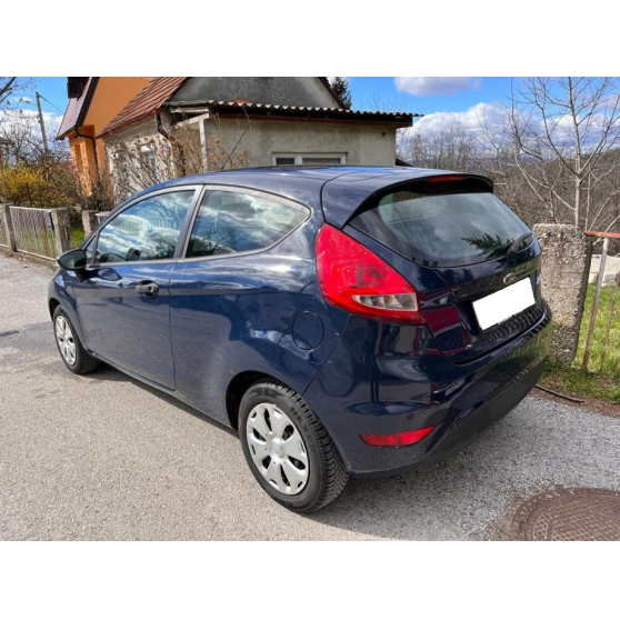 Annonce occasion, vente ou achat 'Ford Fiesta 1.4i 16v Ambiente'