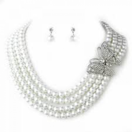 Annonce occasion, vente ou achat 'bijoux en perles dore'