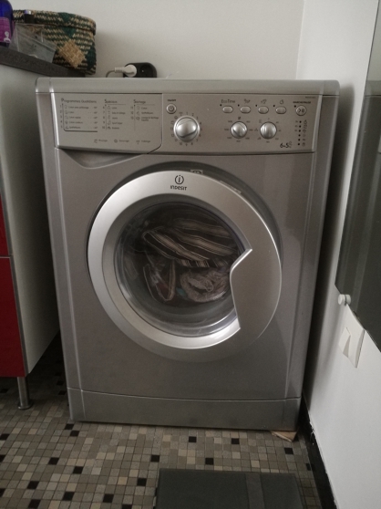 Machine à laver séchante indesit