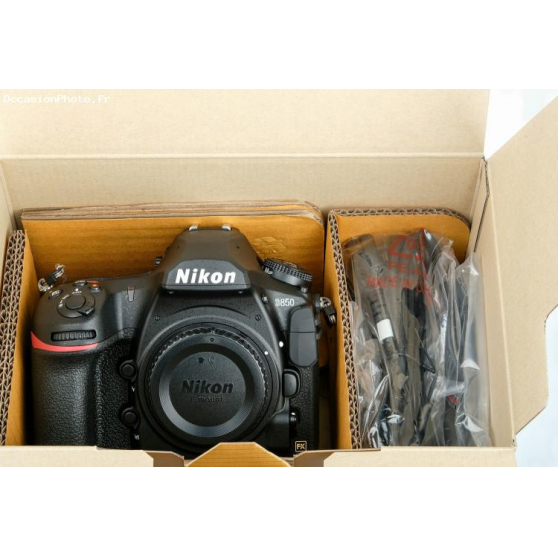 Annonce occasion, vente ou achat 'Nikon D850 kit accessoires Dorigines'