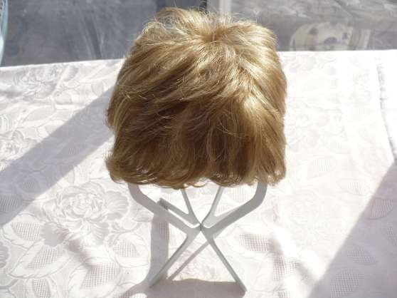 Annonce occasion, vente ou achat 'Perruque cheveux naturels'