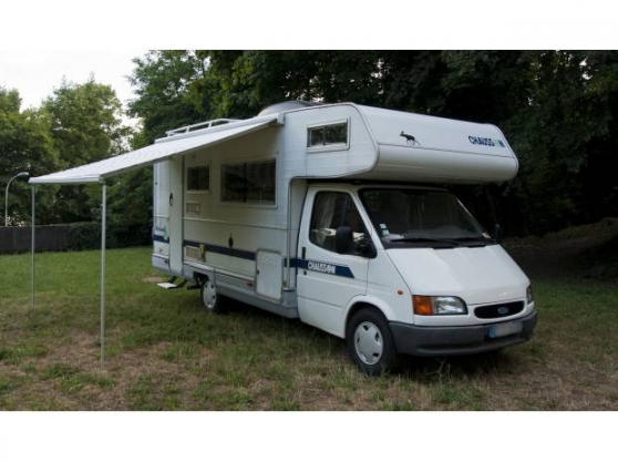Annonce occasion, vente ou achat 'Camping car chausson'