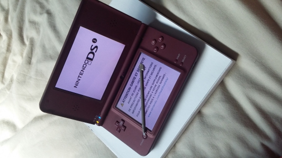 Annonce occasion, vente ou achat 'Nintendo DS I XL Bordeaux'