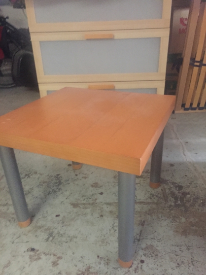 Petit table IKEA