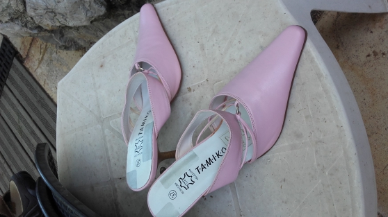 Annonce occasion, vente ou achat 'chaussures rose pour femme P37 38'