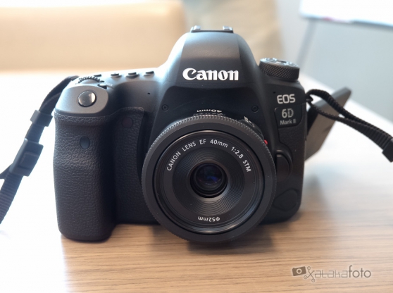 Annonce occasion, vente ou achat 'Canon EOS 6D Mark II DSLR Camera'