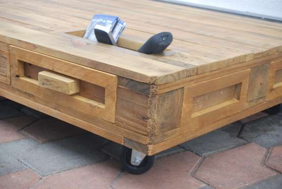 Table Basse Palette Roulettes Tiroirs Marche Fr