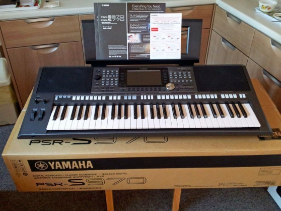 Annonce occasion, vente ou achat 'piano YAMAHA psr s 970'