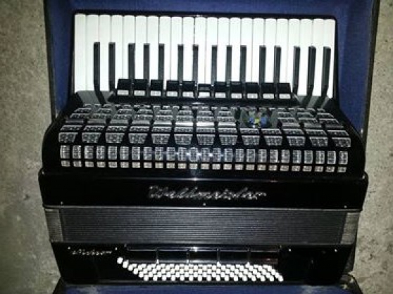 Annonce occasion, vente ou achat 'accordeon weltmeister'