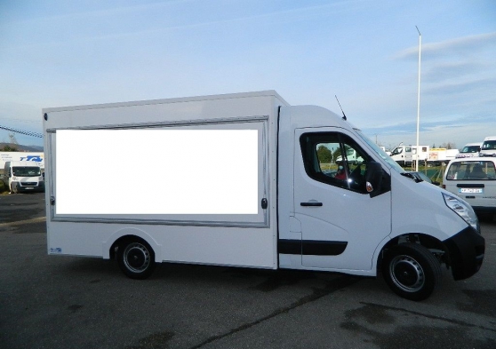 Annonce occasion, vente ou achat 'Food truck camion pizza Renault Master'