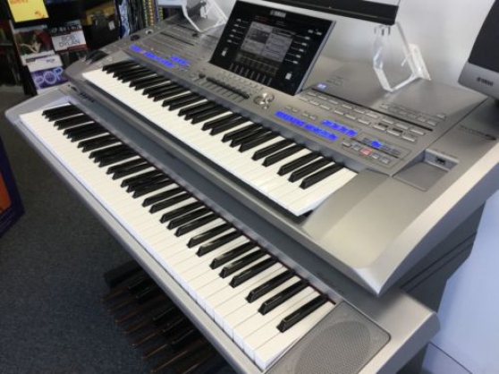 Annonce occasion, vente ou achat 'Yamaha Tyros 5 Full TRX systme avec hau'