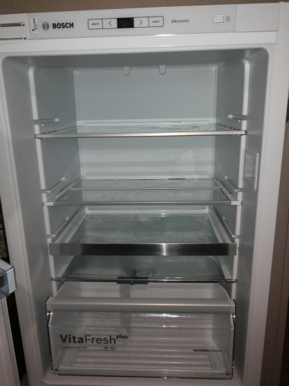 Annonce occasion, vente ou achat 'Réfrigérateur ENCASTRABLE'