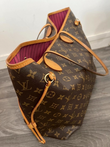 Annonce occasion, vente ou achat 'Sac Louis Vuitton Neverfull GM'
