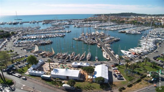 Annonce occasion, vente ou achat 'Place 15m X 5m Port Vauban Antibes'