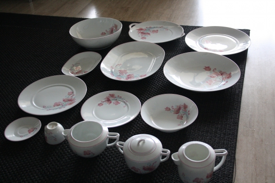 Annonce occasion, vente ou achat 'service de table porcelaine de Limoges'