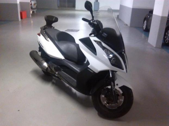 Annonce occasion, vente ou achat 'KYMCO 300i DINK STREET'