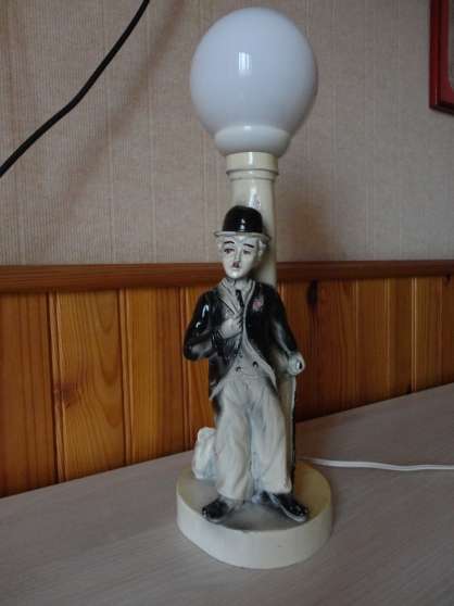 Annonce occasion, vente ou achat 'Lampe chevet Pierrot'