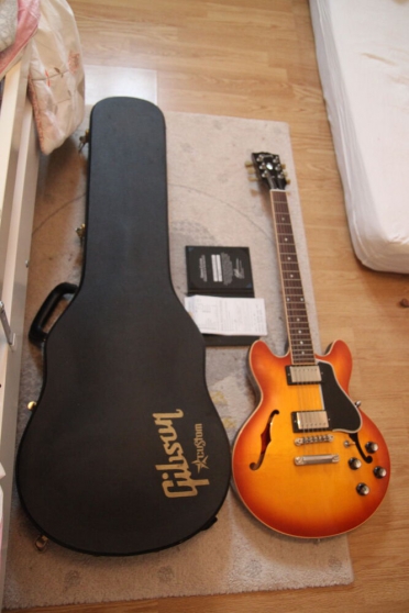 Gibson ES-339 Custom Shop - réservée