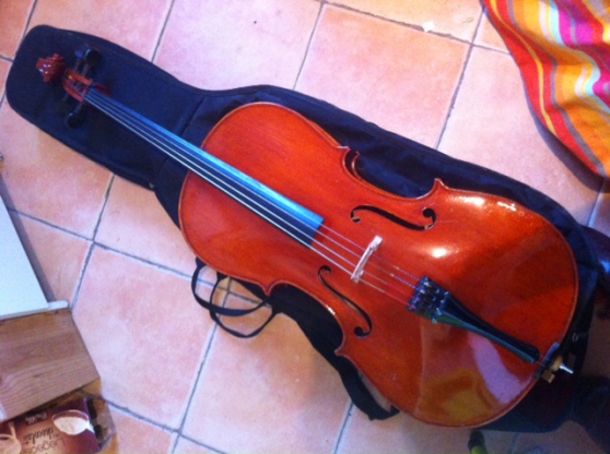 Annonce occasion, vente ou achat 'Vente - violoncelle3/4 - housse - archet'