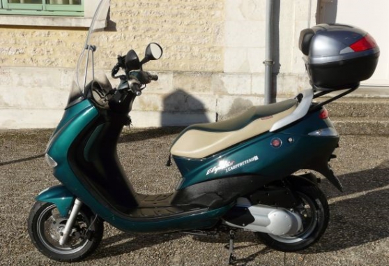 Annonce occasion, vente ou achat 'Scooter Peugeot Elyso 125 Cm3'