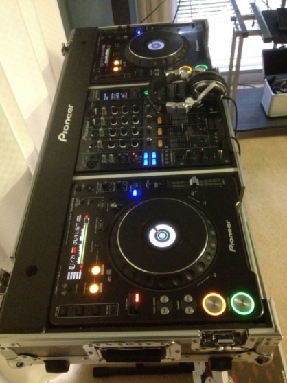 Annonce occasion, vente ou achat 'Pioneer Pro DJ Setup 2x CDJ 1000 mk3 + P'