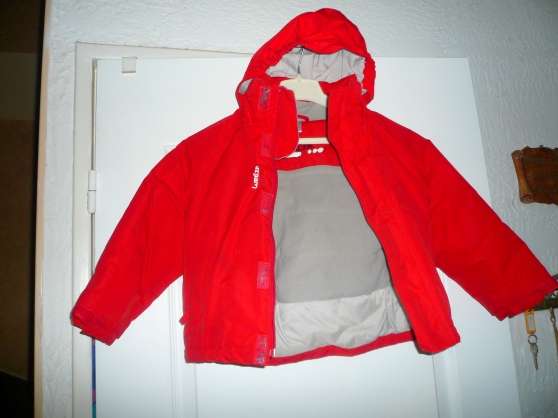 Annonce occasion, vente ou achat 'vends veste ski enfant 4 ans rouge'