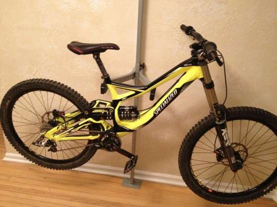 Annonce occasion, vente ou achat 'Urgent VTT DH Specialized Demo 8 I 2011'