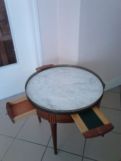 Table bouillotte Louis XVI en merisier
