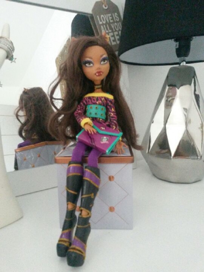 Annonce occasion, vente ou achat 'POUPEE CLAWDEEN WOLF'