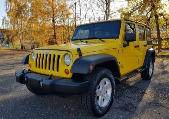 Annonce occasion, vente ou achat 'Jeep Wrangler Unlimited Sahara 3.8 V6 82'