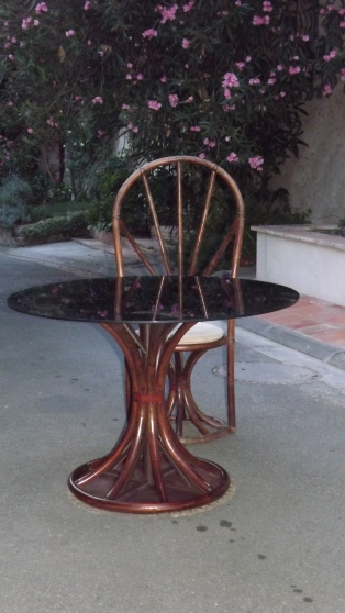 table verre-rotin et fauteuils