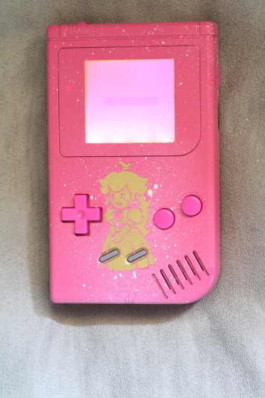 Annonce occasion, vente ou achat 'Game boy custom backlight rose mario pea'