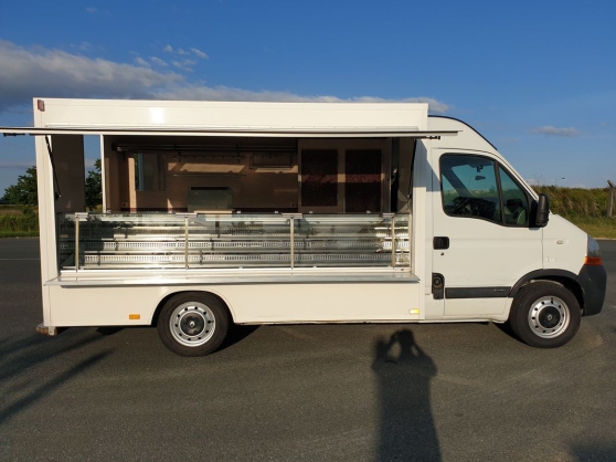 CAMION MAGASIN RENAULT MASTER