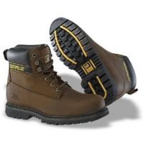 Annonce occasion, vente ou achat 'Chaussures Caterpillar Marron Taille 40'