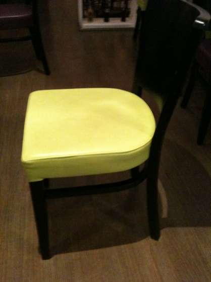 Annonce occasion, vente ou achat 'chaise wenge noir assise verte ou violet'