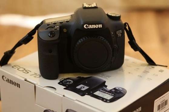 Annonce occasion, vente ou achat 'Canon eos 7D + 2 Zooms'