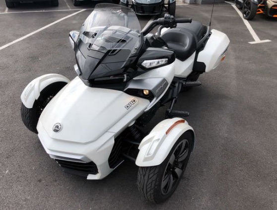 Annonce occasion, vente ou achat 'SPYDER CAN-AM F3-T Blanc DEMO'
