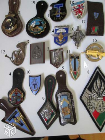 Annonce occasion, vente ou achat 'Collection insigne militaire'