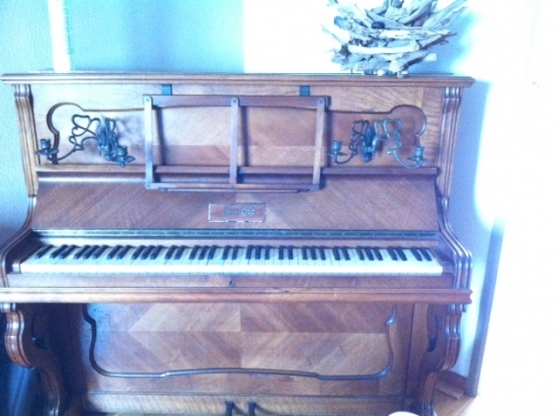 Annonce occasion, vente ou achat 'PIANO ANCIEN LORARD'