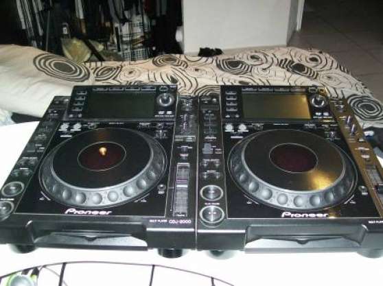 Annonce occasion, vente ou achat '2 platines pioneer cdj2000'
