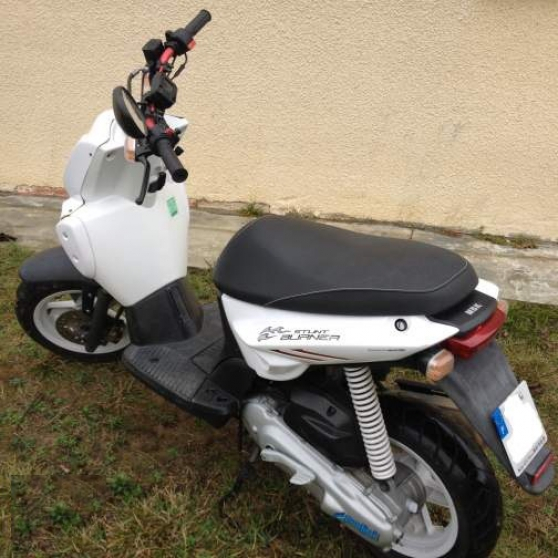 Annonce occasion, vente ou achat 'Stunt Naked 50 Cc'
