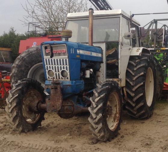Tracteur Ford 5000