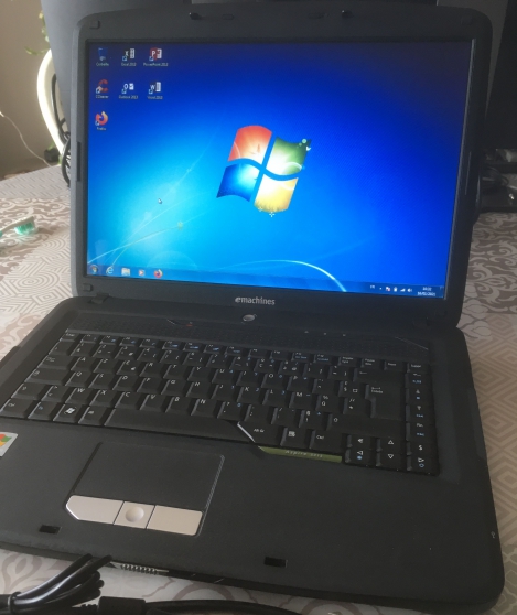 Annonce occasion, vente ou achat 'Pc Portable ACER ASpire 5315 tat neuf'
