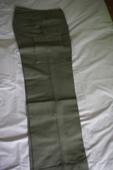Annonce occasion, vente ou achat 'Pantalon Coton Moleskine neuf'