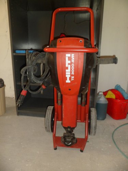 BURINEUR HILTI TE 3000-AVR 230V