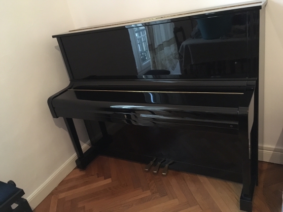 Annonce occasion, vente ou achat 'Piano droit Young Chang, modele U 121'