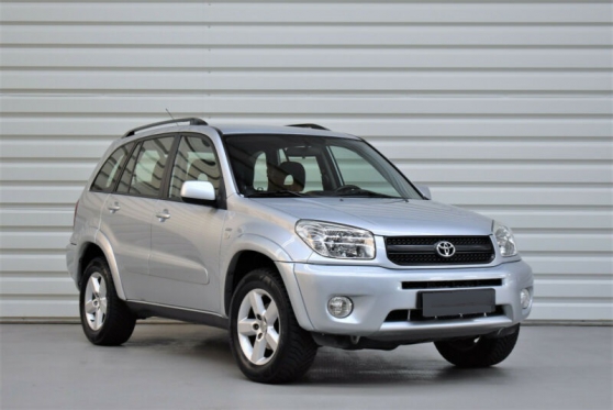 Annonce occasion, vente ou achat 'Toyota RAV4 2.0 Sol + 1.Hand + 4x4 + AHK'